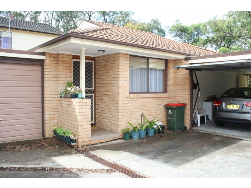 2/122-124 Wallarah Road, Gorokan NSW 2263