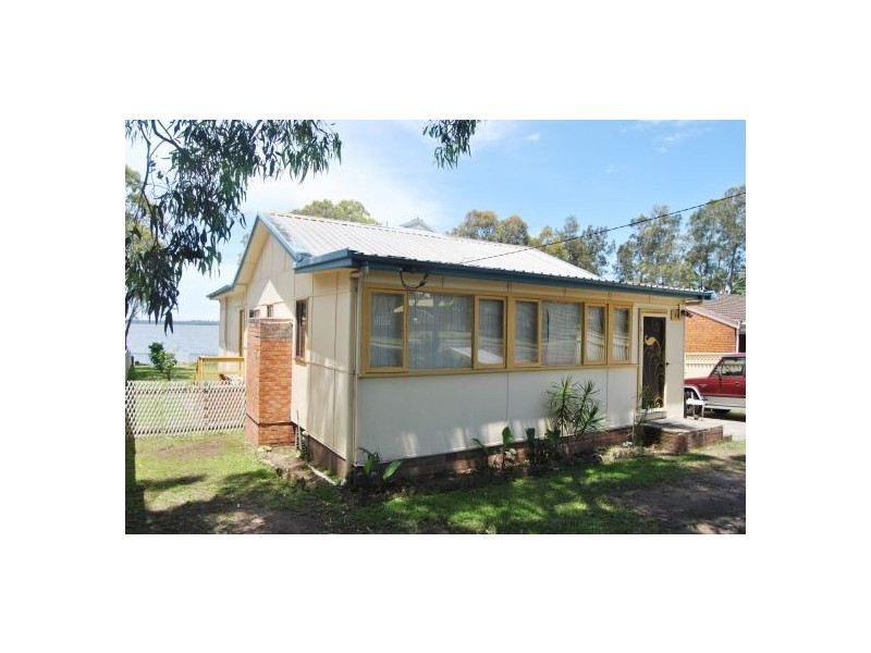 41 Malvina Parade, Lake Haven NSW 2263