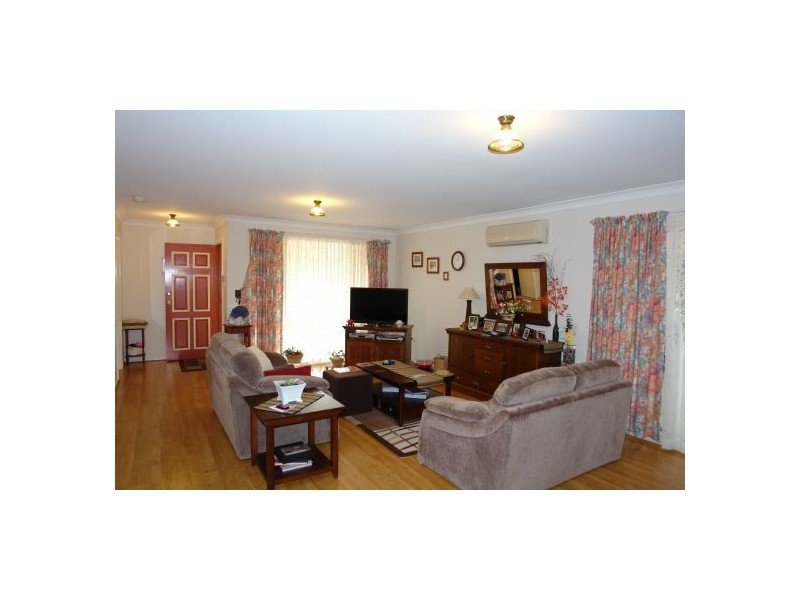 12  Nicole Close, Watanobbi NSW 2259