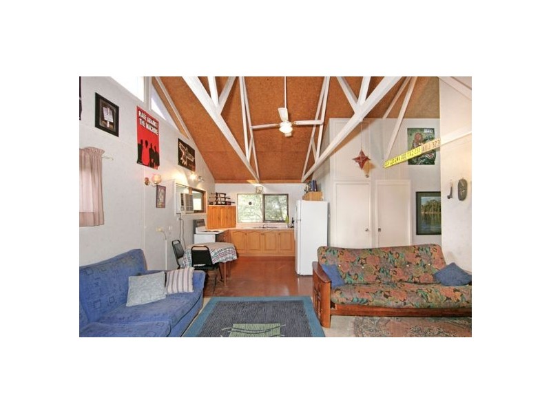 9 Yarramalong Road, Wyong Creek NSW 2259