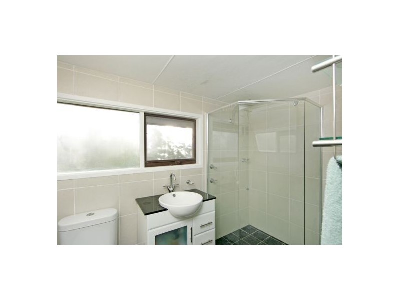 9 Yarramalong Road, Wyong Creek NSW 2259