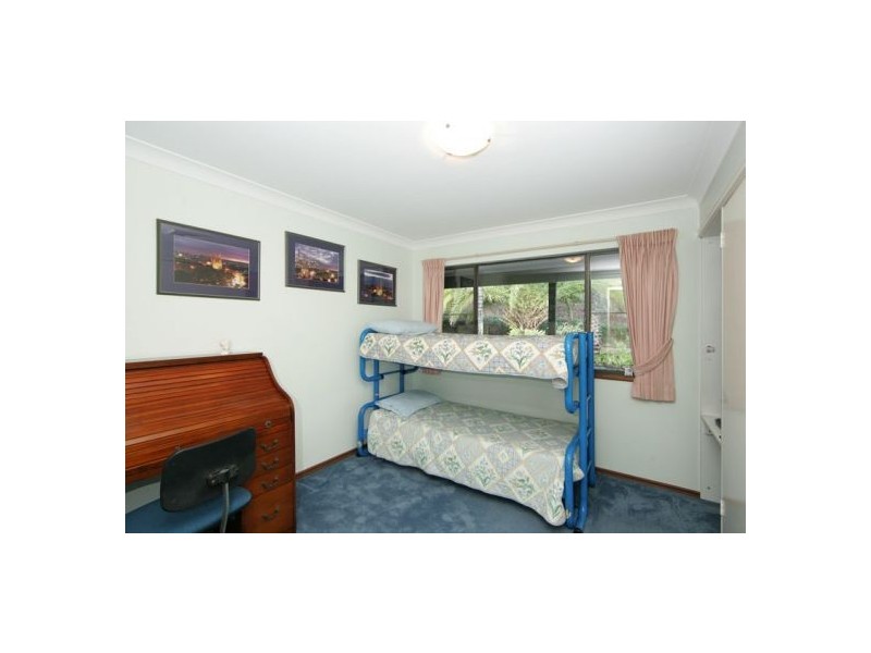 9 Yarramalong Road, Yarramalong NSW 2259