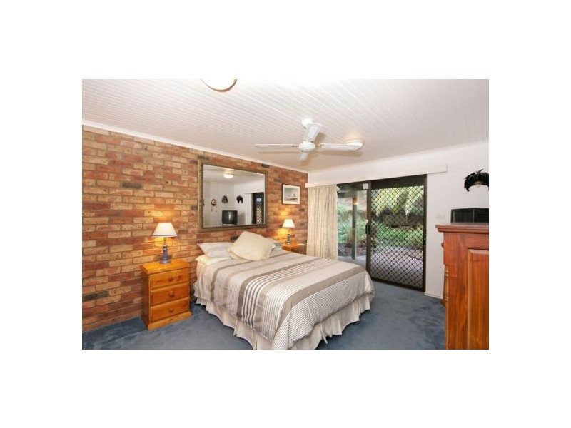 9 Yarramalong Road, Yarramalong NSW 2259