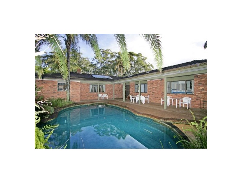 9 Yarramalong Road, Alison NSW 2259