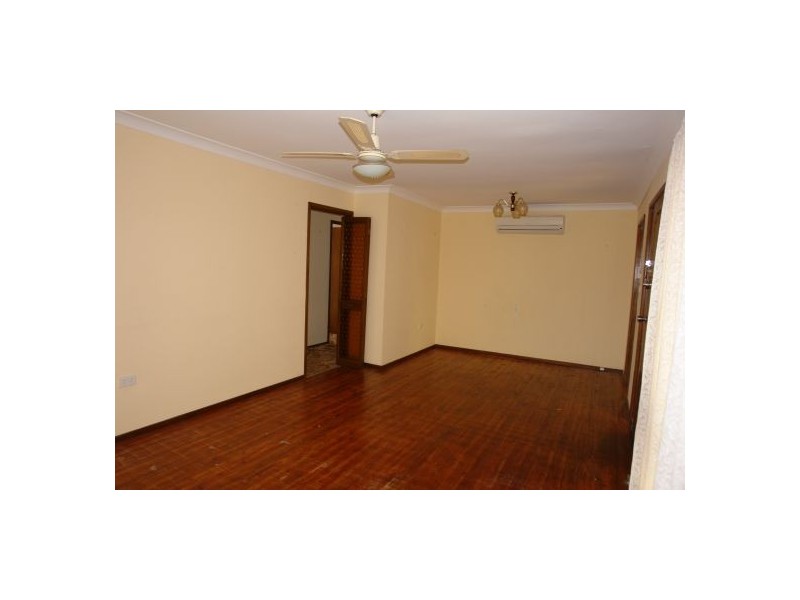 5 Gwenneth Close, Kanwal NSW 2259