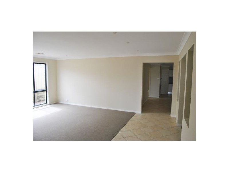 8 Rivergum Grove, Hamlyn Terrace NSW 2259