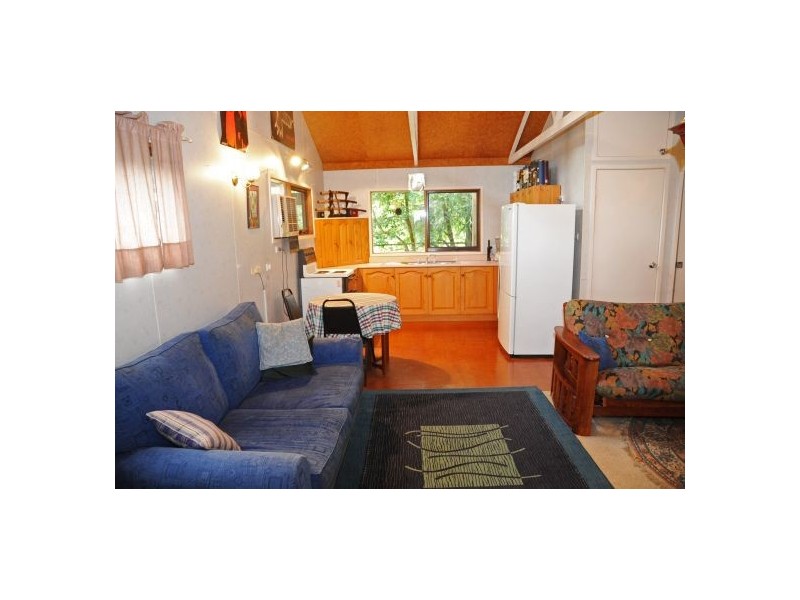 9 Yarramalong Road, Alison NSW 2259