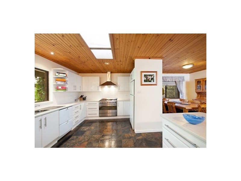 9 Yarramalong Road, Wyong Creek NSW 2259