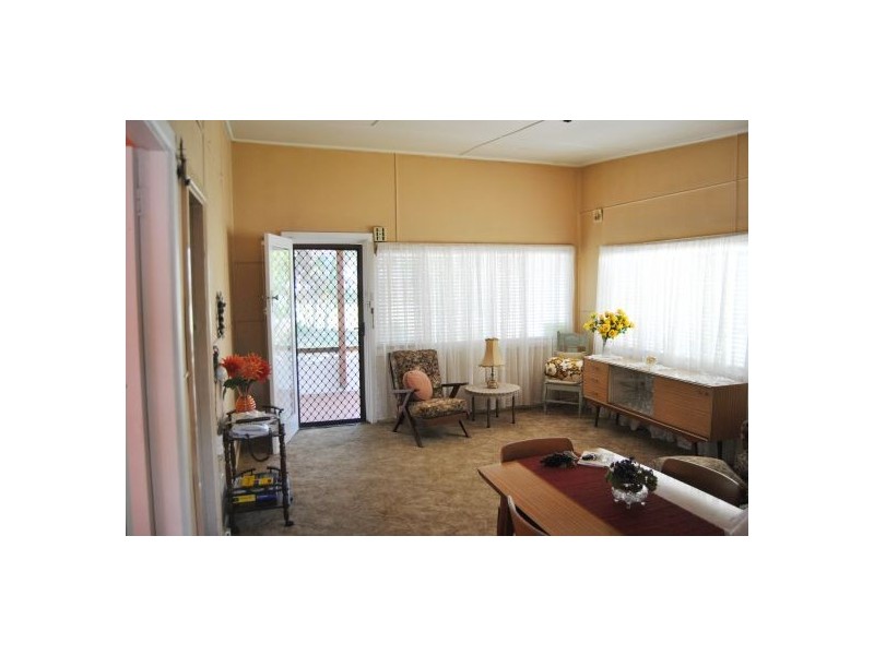 144 Wallarah Road, Gorokan NSW 2263