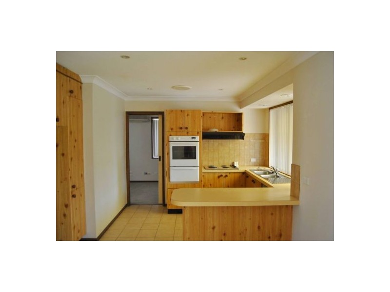 2 Casurina Close, Lake Haven NSW 2263