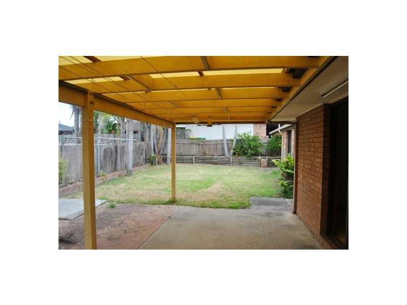 2 Casurina Close, Lake Haven NSW 2263