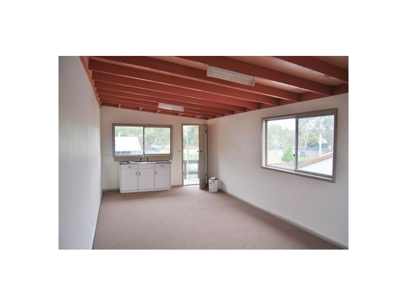 38 Robson Avenue, Gorokan NSW 2263