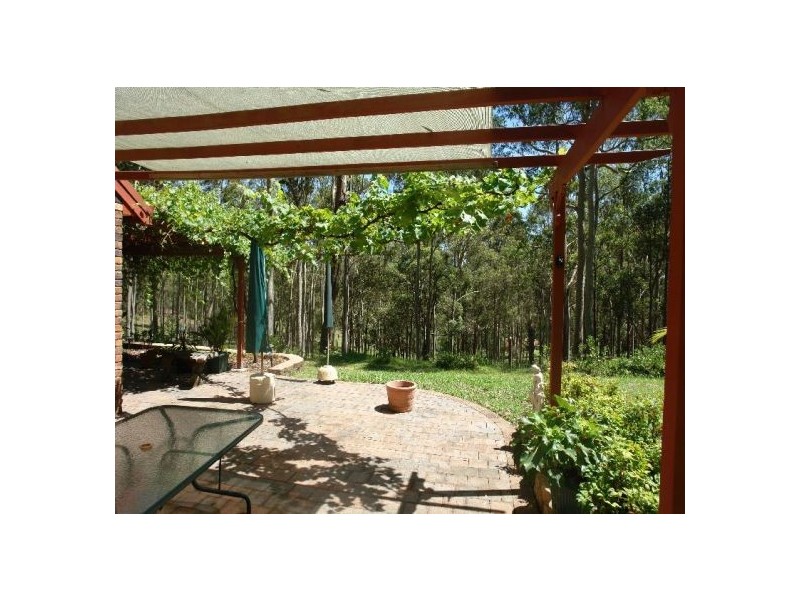 1 Little Cobbs Lane, Mardi NSW 2259