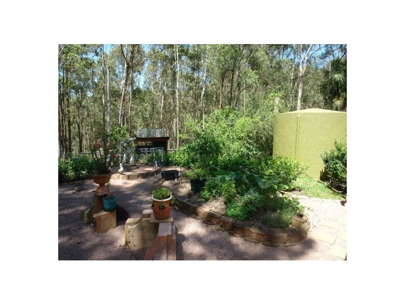 1 little Cobbs Lane, Mardi NSW 2259