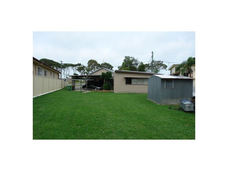 Tuggerawong NSW 2259