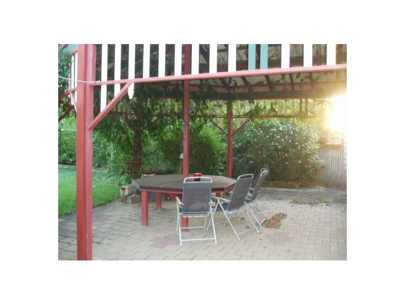 39 Warner Avenue, Tuggerawong NSW 2259