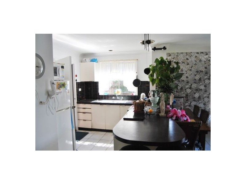 1 Buckland Avenue, Kanwal NSW 2259