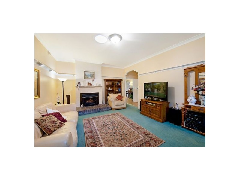 135 Excelsior Street, Lisarow NSW 2250