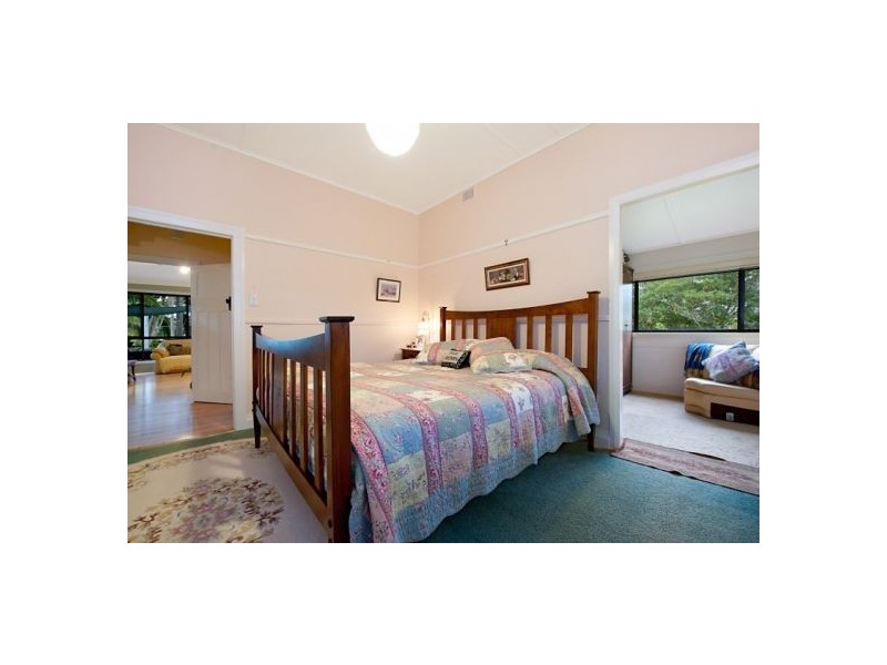 135 Excelsior Street, Lisarow NSW 2250