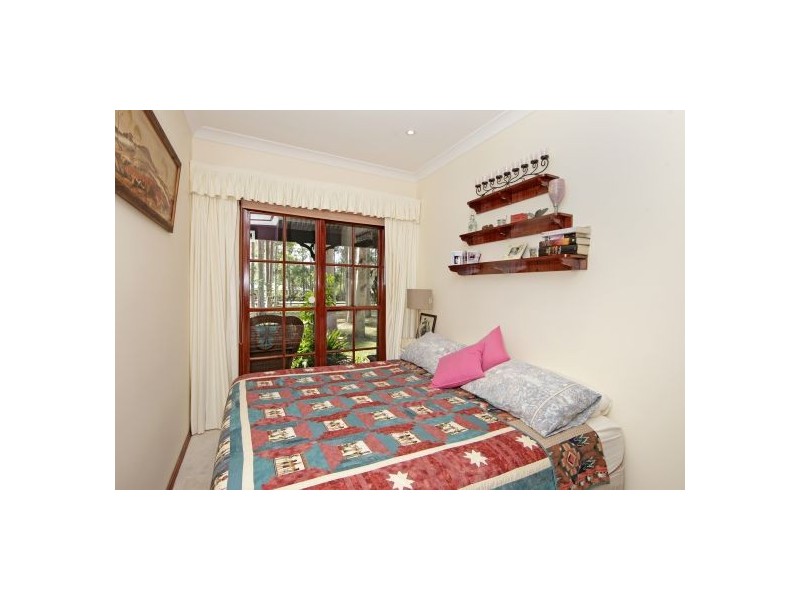 3  Holloway Drive, Jilliby NSW 2259