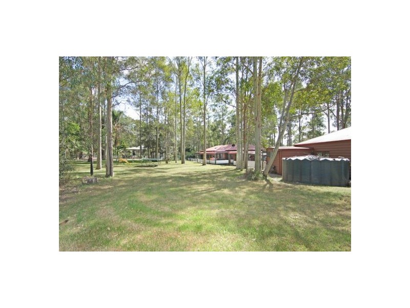 3  Holloway Drive, Jilliby NSW 2259