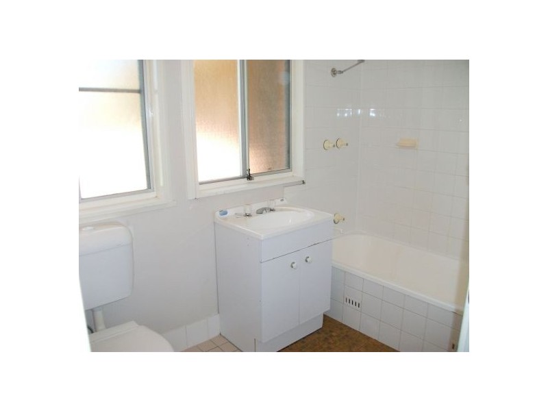 9 Isaac Close, Watanobbi NSW 2259