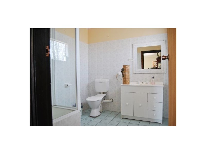 65 Georgina Avenue, Gorokan NSW 2263