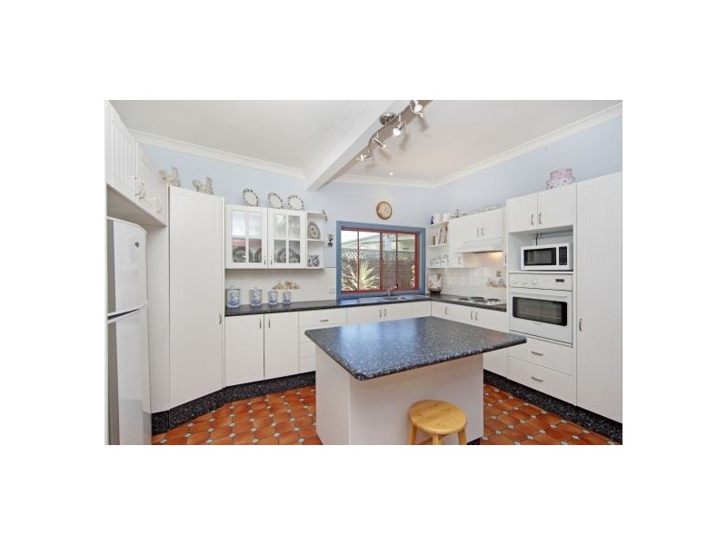 5 Canton Parade, Noraville NSW 2263