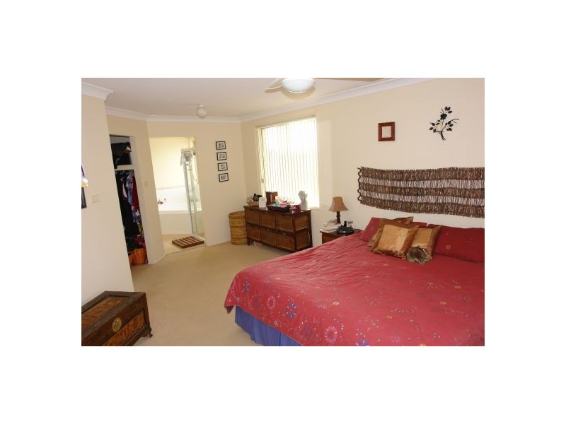 19 Riveroak Drive, Mardi NSW 2259