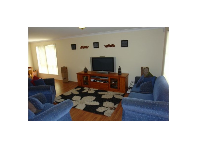 19 Riveroak Drive, Mardi NSW 2259