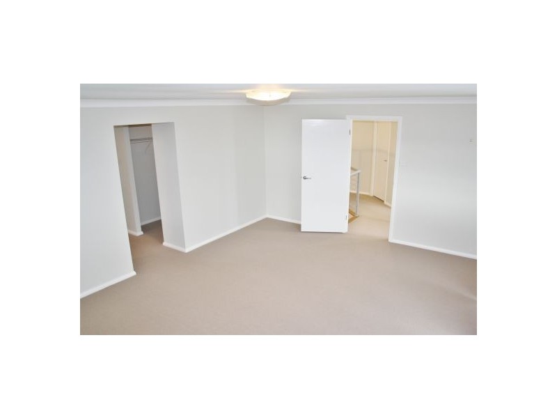 9 Wallum Crescent, Woongarrah NSW 2259