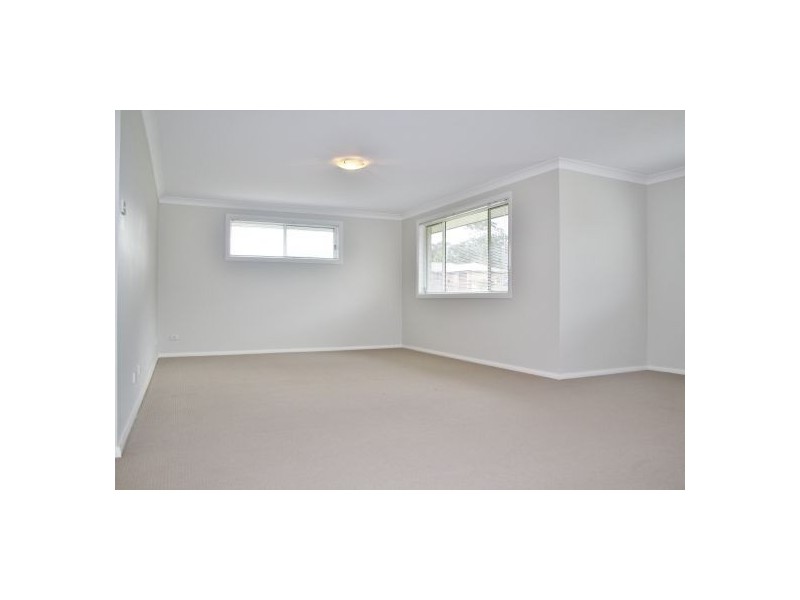 9 Wallum Crescent, Woongarrah NSW 2259