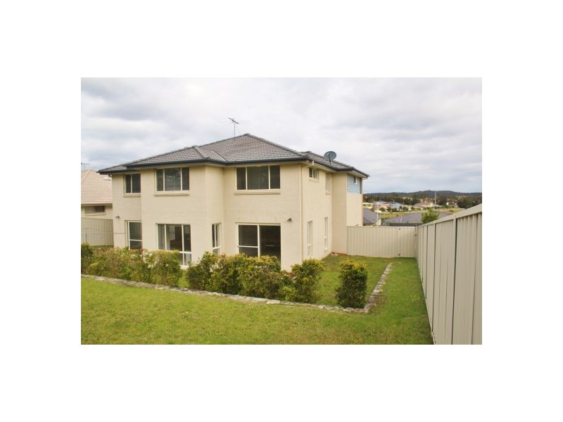 9 Wallum Crescent, Woongarrah NSW 2259
