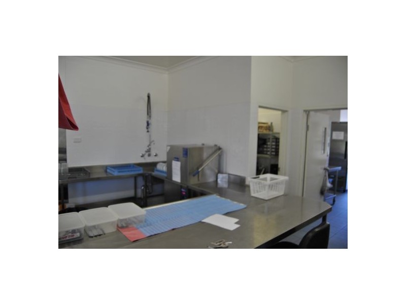 365 Pacific Highway, Wyong NSW 2259