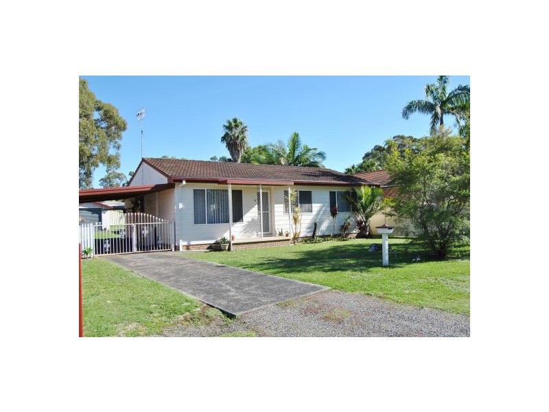 6 Taloma Street, Gorokan NSW 2263