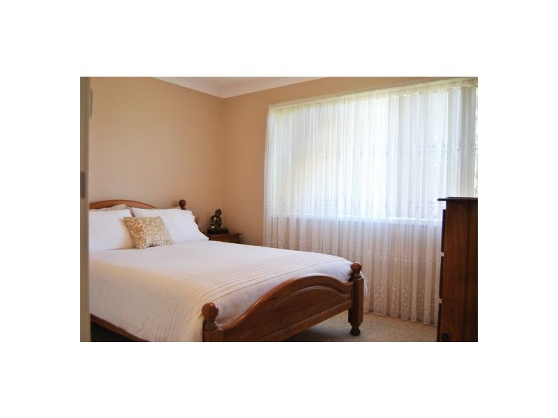 6 Taloma Street, Gorokan NSW 2263