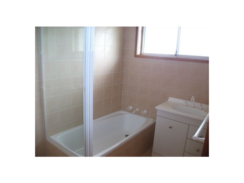 8/9-11 Edith Street, Gorokan NSW 2263