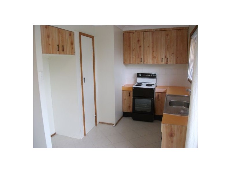 8/9-11 Edith Street, Gorokan NSW 2263