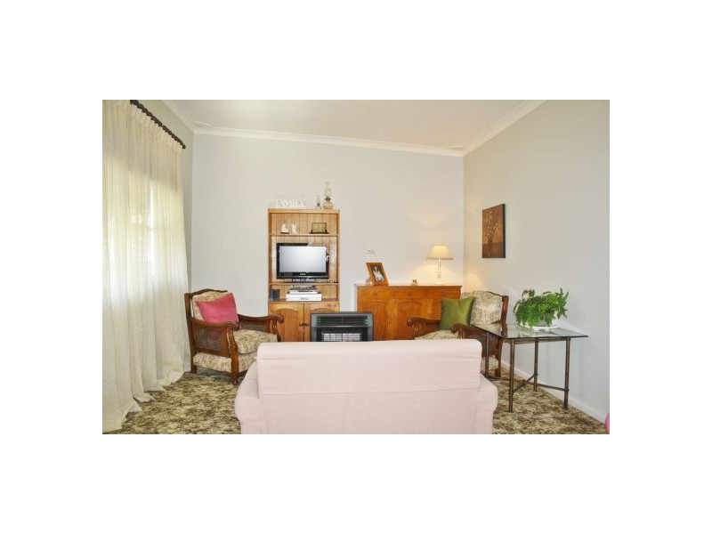 18 Gascoigne Road, Gorokan NSW 2263