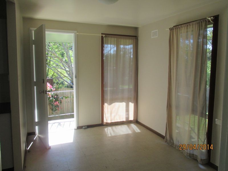 10 Kynan Close, Lake Haven NSW 2263