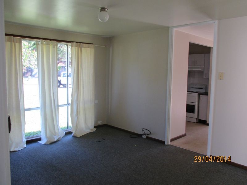 10 Kynan Close, Lake Haven NSW 2263