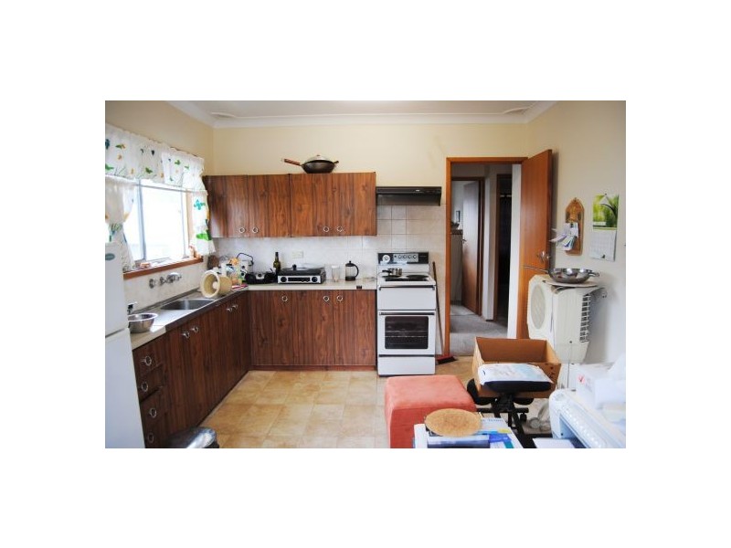 5 Danbury Avenue, Gorokan NSW 2263