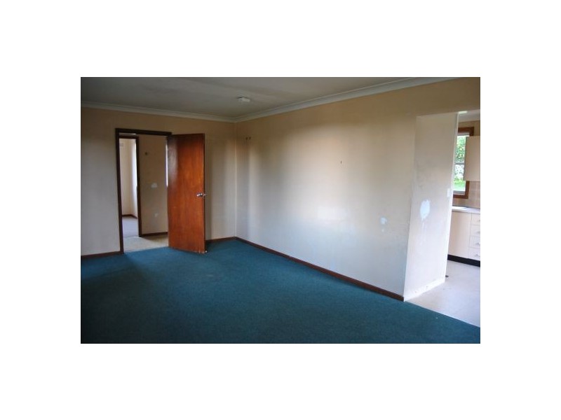 30 Owen Avenue, Wyong NSW 2259