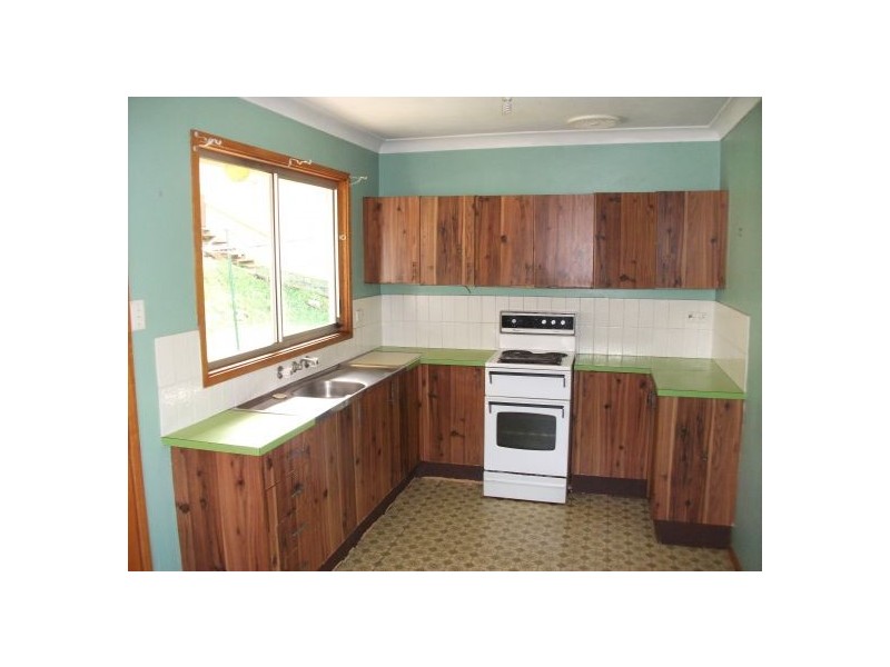 28 Donald Avenue, Kanwal NSW 2259