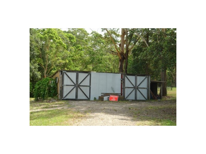 83  Phil  Tunks  Lane, Lemon Tree NSW 2259