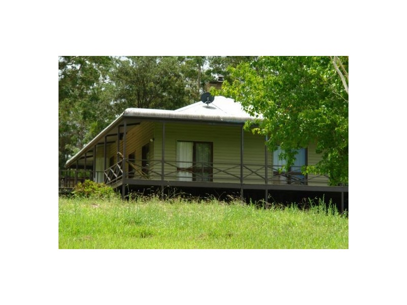 83  Phil  Tunks  Lane, Dooralong NSW 2259