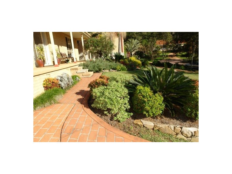 11 Bellwood Close, Tuggerah NSW 2259