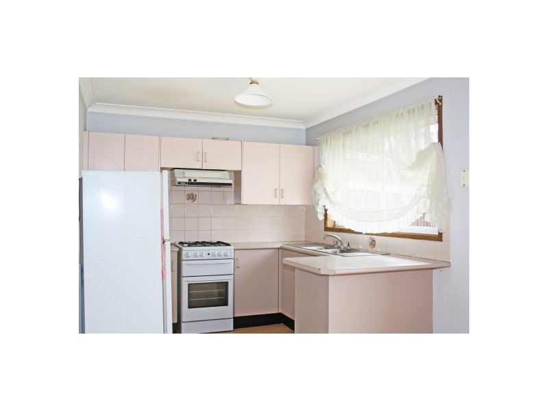 4 Gavin Way, Lake Haven NSW 2263