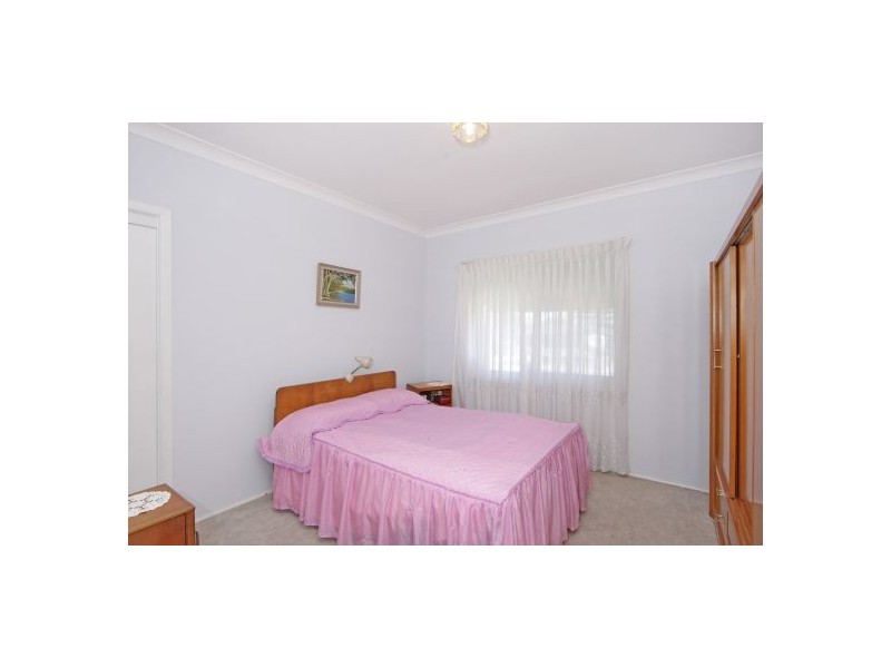 4 Norman Street, Toukley NSW 2263