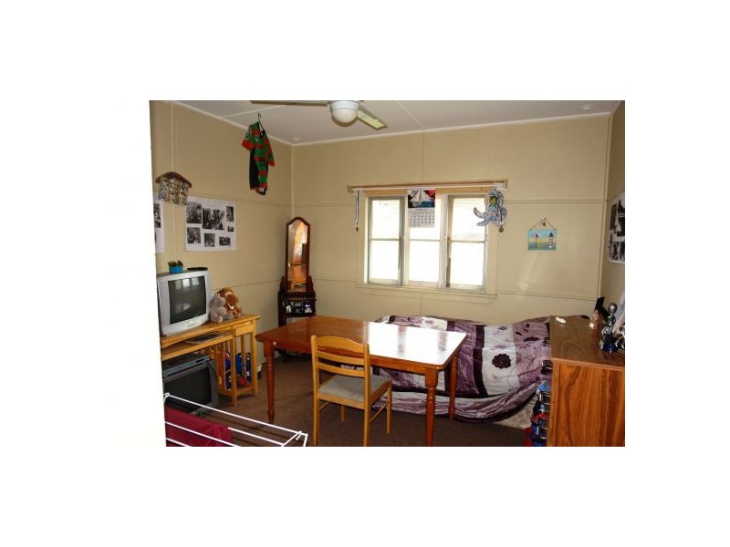 10 Kewalo Avenue, Budgewoi NSW 2262